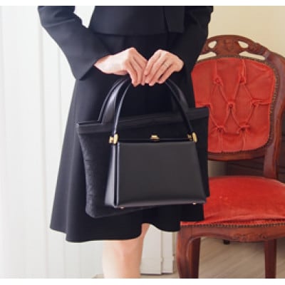 【濱野皮革工藝のフォーマルバッグ】コキーユ(ブラック×ゴールド)