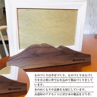 縦横置き両用★こだわりの手作りフォトフレーム【重厚な浅間山シルエットのスマホも置けるスタンド付き】