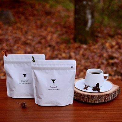 自家焙煎スペシャルティコーヒー中浅煎りブレンドと焙煎士お勧めシングルオリジンストレート(豆のまま)