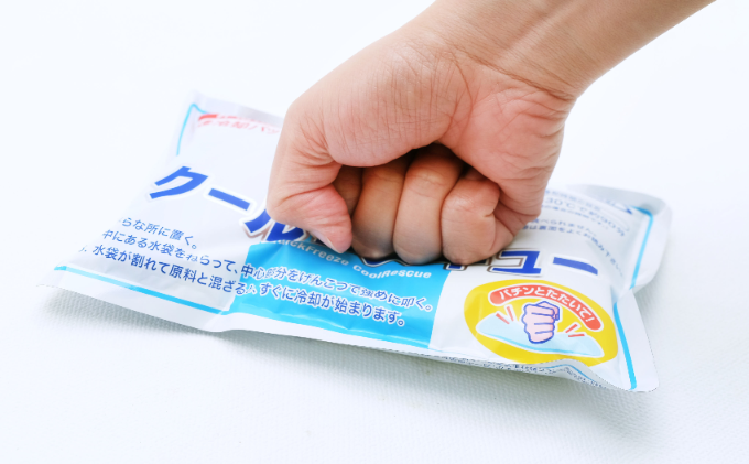 熱中症対策 クールレスキュー 6個入×2箱 冷却パック 熱中症 発熱 応急処置 瞬間冷却剤 冷却剤 瞬間 冷却 パック 叩けば冷える 暑さ対策 長時間 冷感 防災 災害 猛暑 猛暑対策 グッズ 防災グッズ 備蓄 長期保存 防災用品 非常用 備蓄用 常温保存