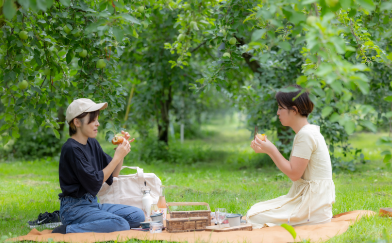 MC01-25H Orchardピクニックまつかわ 利用券（2名様分）// 長野県 南信州 松川町 ガストロノミー りんごの木のオーナー ピクニック 手ぶらピクニック ランチ 野外体験 女子旅 デート 家族旅行