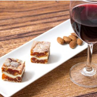 市田柿ミルフィーユ 燻蒸 100g×3本セット 長野県 信州 南信州 高森町 柿 干し柿 かき ドライフルーツ お茶請け 高級 和スイーツ スイーツ デザート おやつ ワイン ギフト 贈答 おもてなし プレゼント 株式会社マツザワ