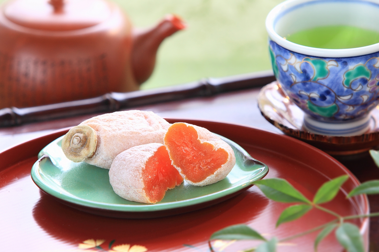 【農福連携】贈答用【南信州産】市田柿 個包装化粧箱 大粒15粒入り（28ｇ×15粒 420ｇ） 長野県 信州 高森町 柿 干し柿 かき 高級 和菓子 お茶請け ドライフルーツ 自然食品 ギフト プレゼント JAみなみ信州