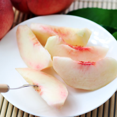 【長野県産】桃(あかつき) 約3kg 秀品 2026年7月上旬から発送 信州 南信州 産地直送 果物 くだもの もも モモ 旬 旬の果物 旬の桃 山下屋荘介