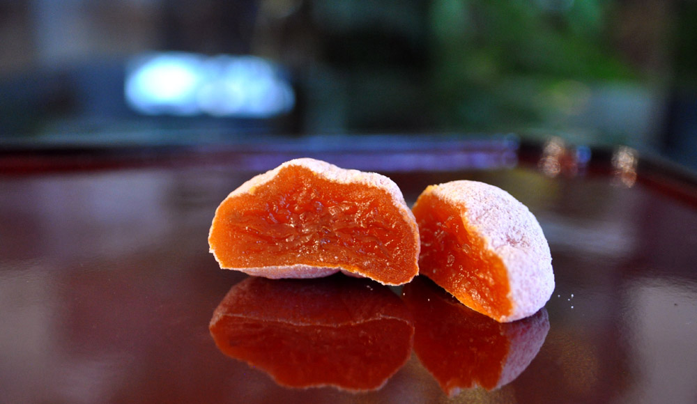 【市田柿専門店 金の柿】黒箱「特秀品」2Lサイズ20個入り 2026年1月発送開始 長野県 信州 南信州 高森町 柿 干し柿 かき 高級 和菓子 お茶請け 個包装 贈答 プレゼント ギフト ドライフルーツ 自然食品 アグリスタくましろ