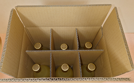 A-82 【金の蜜】リンゴジュースサンふじ６本セット