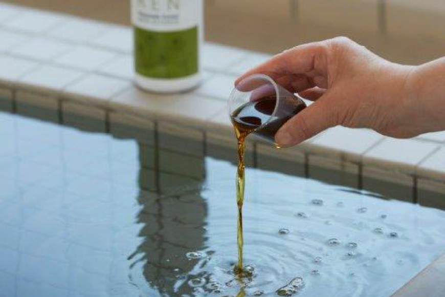 華密恋 薬用入浴剤 350mL（詰め替え用） [カミツレ研究所 長野県 池田町 48110807] カミツレン カミツレ 入浴剤