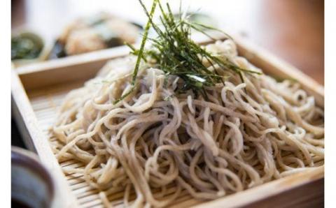 小谷産そば粉使用の手打ちそば