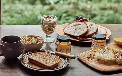 BIYAJIMA BEE FARM『季節の完熟生はちみつ 一瓶100g（1個）』北信