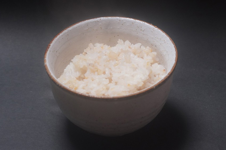 【ふるさと納税】自然栽培の古代米「香り米」2kg 炊き方も