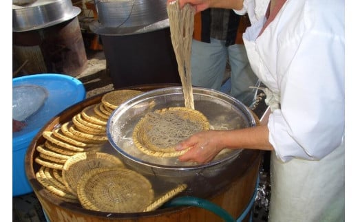 【通常配送】限定400個『奥信濃 黒姫 生(なま）そば』10食セ