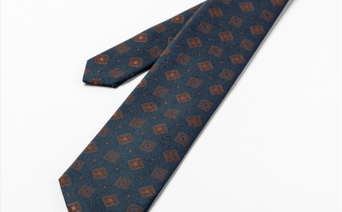 シルク ネクタイ(INOKUCHI1567)　小紋柄 【カラー：グリーン】 ビジネス スーツ メンズ 岐阜市 / 皐月屋 [ANBR014]