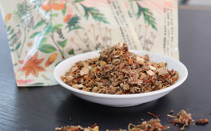 入浴剤 薬用 12袋 医薬部外品 美の薬泉 天然 美容 お風呂 バスタイム 岐阜市/岐阜長良川温泉旅館協同組合 [ANAF008]