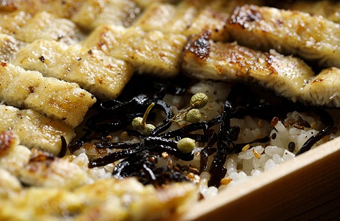 【うなぎ】老舗料亭のしろまぶし（希少な白焼のひつまぶし）　一人折