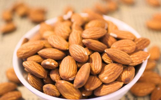 素焼き・無塩のアーモンド　4.0kg（500g×8袋）○