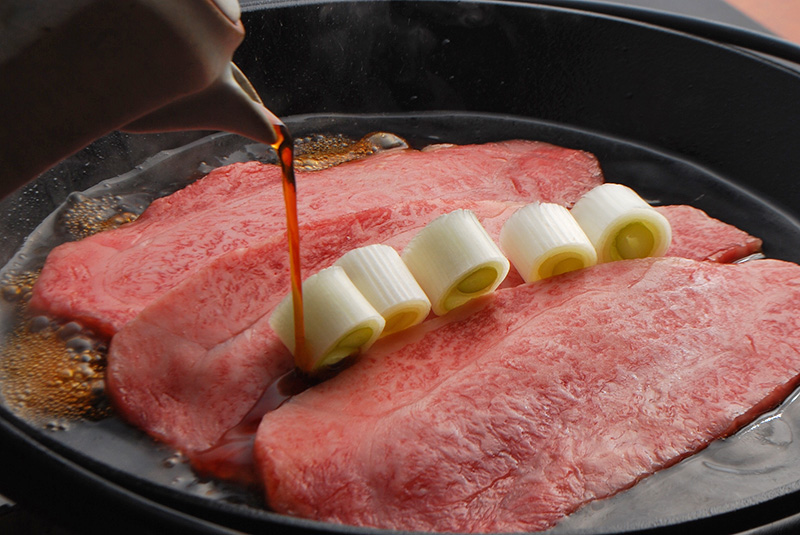 肉匠一鉄 名産飛騨牛 極上すき焼きランチコース　お一人様 お食事券【予約制】