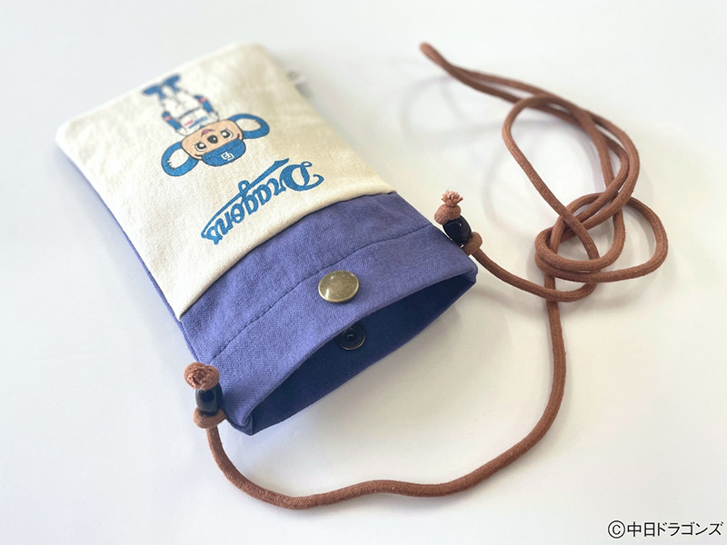 【中日ドラゴンズとのコラボアイテム】のこり染×ドアラスマホショルダー　ブルーベリー