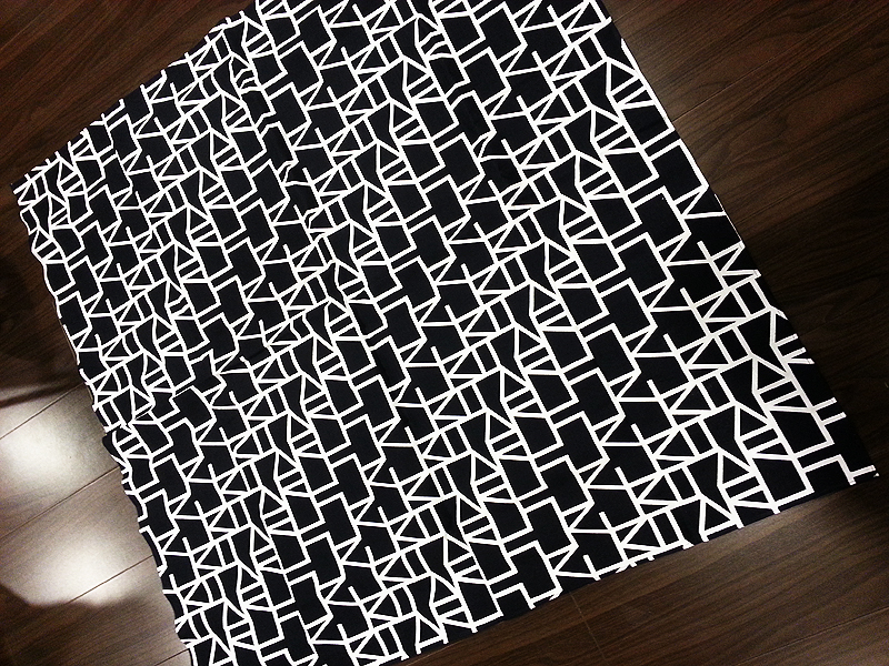 FUKUKITARU風呂敷（黒）