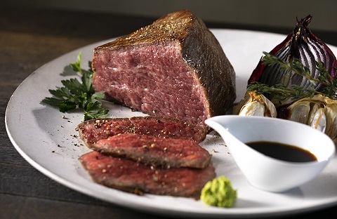 A5飛騨牛赤身モモ・カタブロック　500ｇ（ローストビーフなどに）