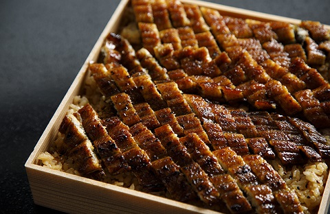 【うなぎ】老舗料亭のひつまぶし（三人折）