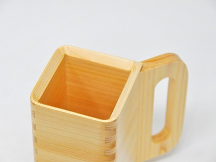 塗りのジョッキ枡