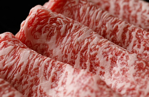 A5飛騨牛　すき焼き・しゃぶしゃぶ用　赤身モモ肉又は肩肉　600g