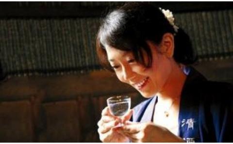 女性杜氏が醸す酒「芭蕉水門川」純米大吟醸酒・純米酒のみくらべセット