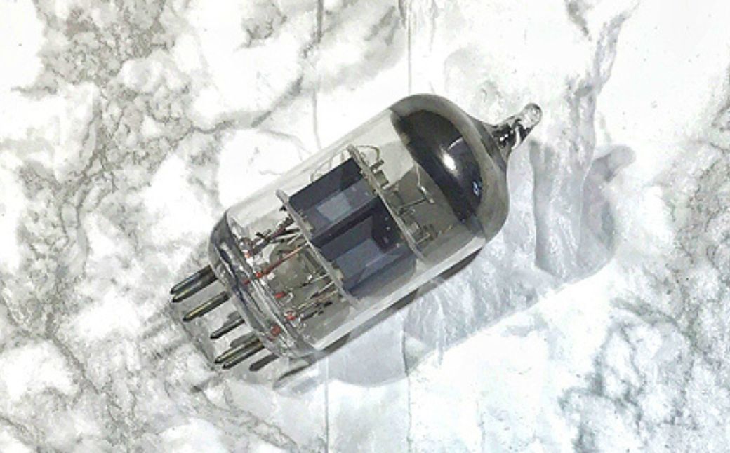 	プリアンプ Raicho7 concert コンサート ムジカ 雷鳥7 フラグシップ 真空管 6DJ8 ハイレゾ対応 128ステップ アッテネーター 低歪 低ノイズ 可積層構造 天然石 御影石 ステンレス 日本製 アンプ オーディオ 音響 ムジカコーポレーション 岐阜県 大垣市