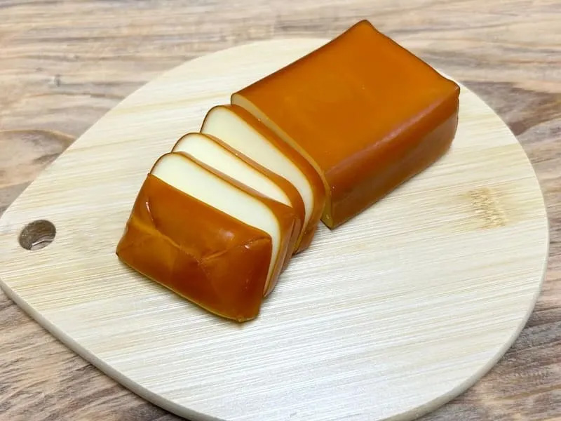 【燻製工房 春】ちょっとのみたいときのアテにちょうどいい燻製セット(カマンベール・チーズ・たくわん)