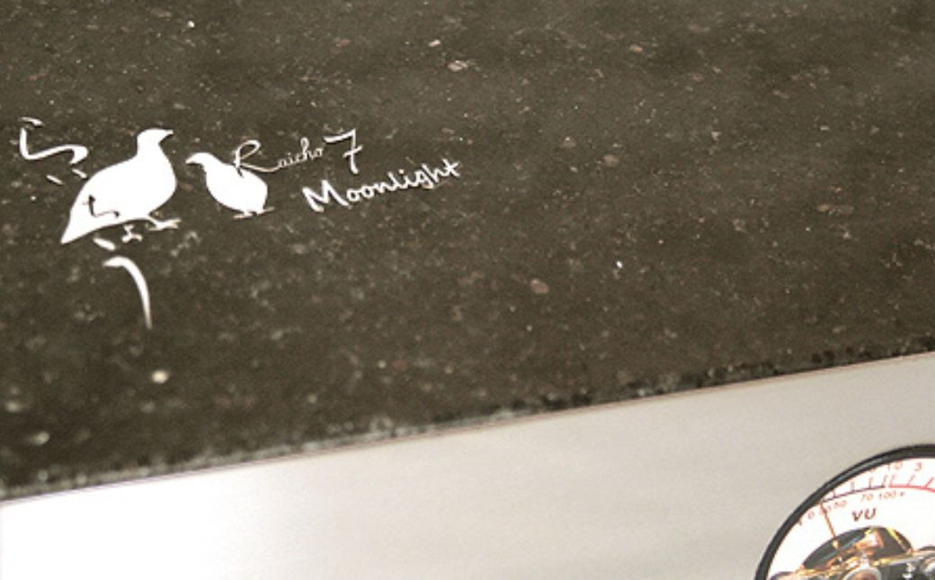 パワーアンプ Raicho7 moonlight ムーンライト ムジカ 雷鳥7 フラグシップ ハイレゾ対応 100W+100W モノラル200W 高音質 低歪 低ノイズ 可積層構造 天然石 御影石 ステンレス 日本製 楽器 アンプ オーディオ 音響 ムジカコーポレーション 岐阜県 大垣市