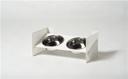 ＤＩＳＨ　ＳＴＡＮＤ（ペット用食器スタンド）【サイズ：Ｍ　カラー：サテンホワイト】