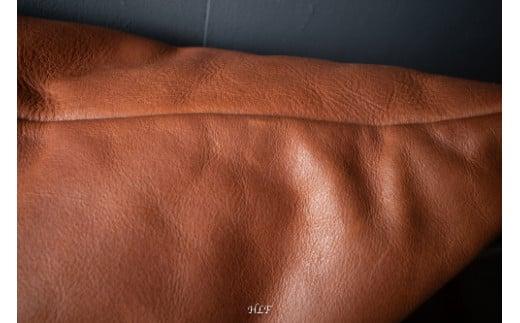 飛騨牛皮革HIDA Leather クッション | 本革 革製品 牛革 インテリア おしゃれ 上品 雑貨 ギフト FF004