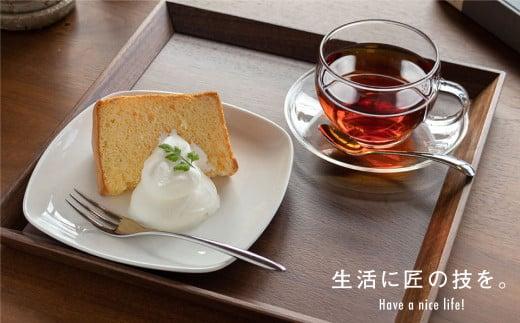 TaKuMi Craft 木の正角トレー Mサイズ 25cm ブラックウォールナット トレー 木製 無垢材 天然木 キッチン用品 四角 正方形 プレート お盆 アウトドア シンプル 日本製 プレゼント 結婚祝い 飛騨高山 匠館 BL030