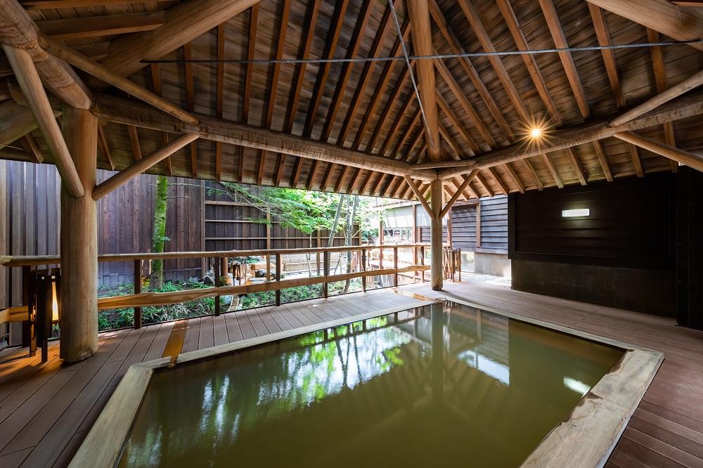 【深山桜庵別館　湯めぐりの宿　平湯館（共立リゾート）】平休日1泊2食付ペア宿泊券《【本館】和洋室》	JTB5471-018