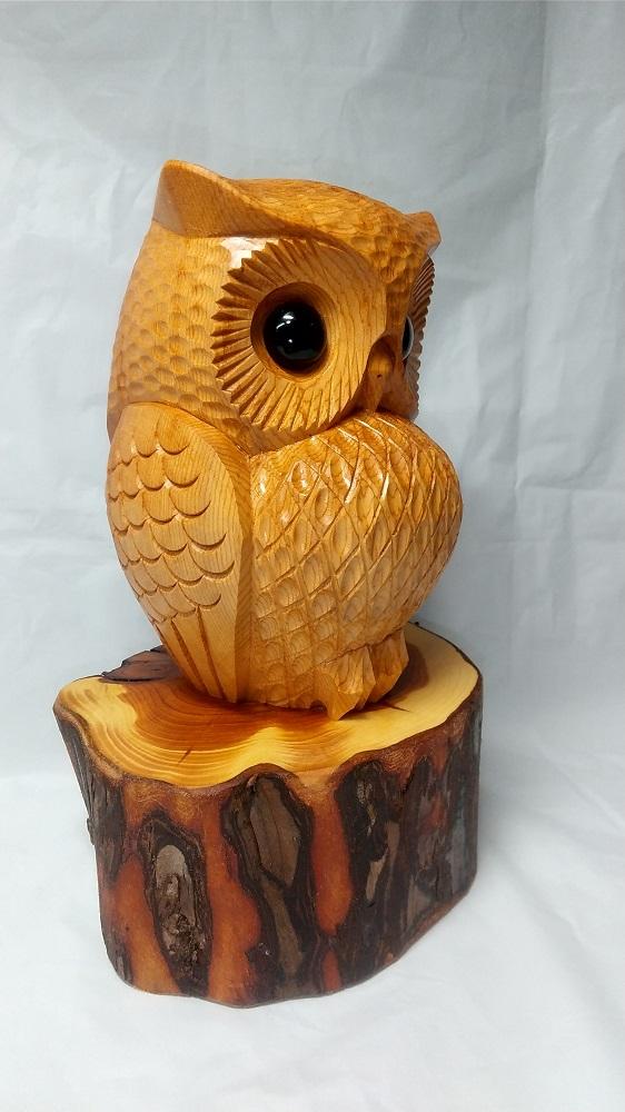 【数量限定】飛騨一位一刀彫 招福福来郎（大）| 伝統工芸 フクロウ ふくろう イチイ 一位一刀彫 一位一刀 一刀彫 工芸品 縁起物 品 置物  木彫り 飛騨高山 吉野彫刻所 MC010
