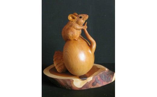【数量限定】飛騨一位一刀彫 株の値上り | 伝統工芸 ネズミ ねずみ イチイ 一位一刀彫 一位一刀 一刀彫 工芸品 縁起物 品 置物  木彫り 飛騨高山 吉野彫刻 MC014