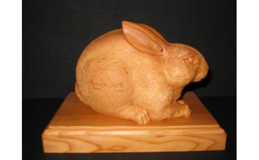 【数量限定】飛騨一位一刀彫 桐箱入り 親子うさぎ | 伝統工芸品 いちい イチイ 一位一刀彫 一位一刀 一刀彫 工芸品 縁起物 品 置物 木彫り 飛騨高山 吉野彫刻所 MC022