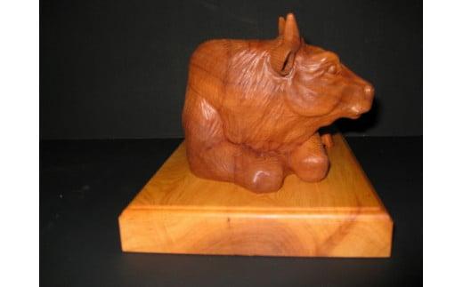 【数量限定】飛騨一位一刀彫 寝牛（大） | 伝統工芸品 いちい イチイ 一位一刀彫 一位一刀 一刀彫 工芸品 縁起物 品 置物 木彫り 飛騨高山 吉野彫刻所 MC045