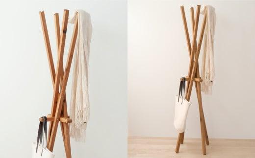 【飛騨の家具】 杉のコート掛け（AC608 NY2）| 木製 無垢材 杉材 杉 スギ 天然木 ハンガー サステナブル エシカル ウッド 飛騨高山 飛騨産業 CG044