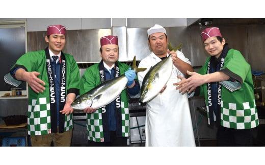 【年内お届け】飛騨の汐ぶり 3切 ｜年内発送 塩ブリ 塩ぶり 汐ブリ 汐ぶり 国産 北海道産 天然ブリ 化粧箱入 ギフト 贈答 お歳暮 年越し 正月 お正月 飛騨高山 期間限定 37-939 (株)ファミリーストアさとう CY020