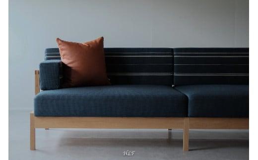 飛騨牛皮革HIDA Leather クッション | 本革 革製品 牛革 インテリア おしゃれ 上品 雑貨 ギフト FF004