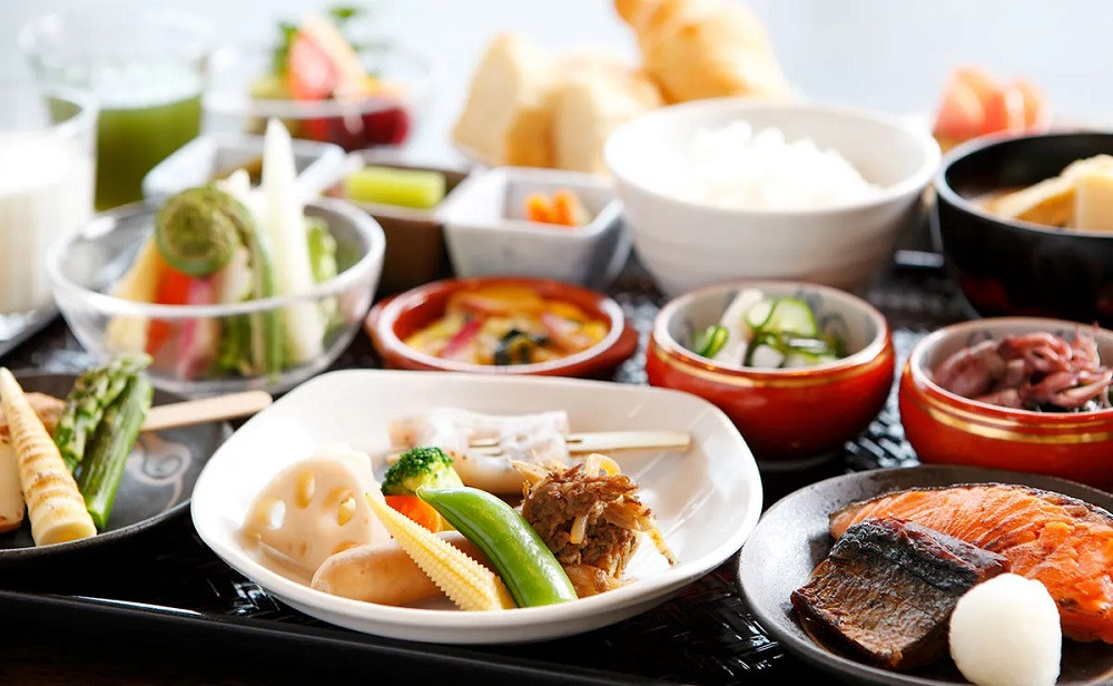 【飛騨花里の湯　高山桜庵（共立リゾート）】平休日1泊朝食付ペア宿泊券《和ツイン》