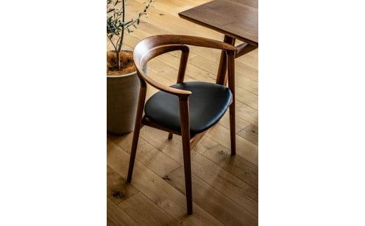 ハヤブサチェア WN／本革ブラックダイニングチェア 飛騨の家具 飛騨家具 木馬舎 AY001