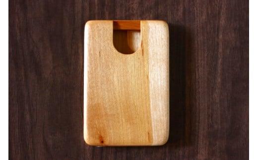 【nokutare】 木の名刺入れ （plain） 天然木 カードケース 名刺入れ 飛騨の匠 工芸 木製 木目 メンズ レディース シンプル 収納 男性用 女性用 男女兼用 飛騨高山 ノクターレ CB017