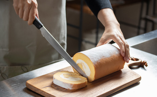 H9-110 パン切りナイフSUU｜パンくずが出にくい パンナイフ 軽い力で切れる パン切り包丁 ブレッドナイフ