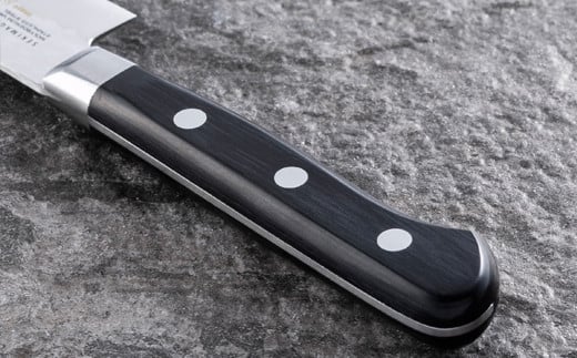 ＜職人の技巧を連想させる槌目模様包丁＞■関孫六 いまよう ペティナイフ １２０mm◇貝印