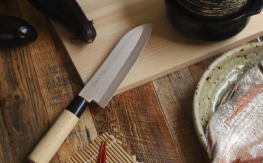 濃州正宗作 和包丁セット（包丁5本セット）【三徳包丁、菜切包丁、出刃包丁、刺身包丁、ペティナイフ】～和包丁 ステンレス素材なので錆びづらい 関の職人 白木ハンドル ほうちょう 包丁 日本製 国産 新生活セット ステンレス おすすめ 人気 初心者の方にも～