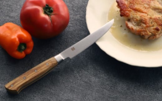 濃州正宗作 ステーキナイフ ～木目豊かなオリーブウッド ステンレス素材なので錆びづらい 関の職人 天然木 ほうちょう 包丁 テーブルナイフ～