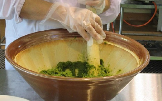 FAN100選!! 「ゆずの里上之保」 旨さやみつき!万能調味料 青ゆずこしょう　2個 ～ 栽培期間中農薬不使用の上之保産柚子を使用 自家栽培 国産 柚子 ユズ フルーツ 果物 常温 くだもの 美味しい おいしい うまい 絶品 グルメ