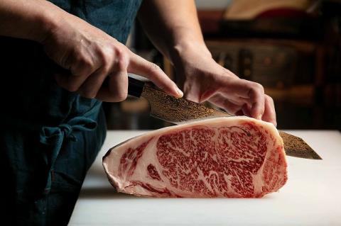 TBS「ララLIFE」で紹介されました(R5.5) H110-01 特製切付包丁 瑞雲 2本セット （ペティ150mm 三徳） 木鞘付き【最長8ヶ月を目安に配送】